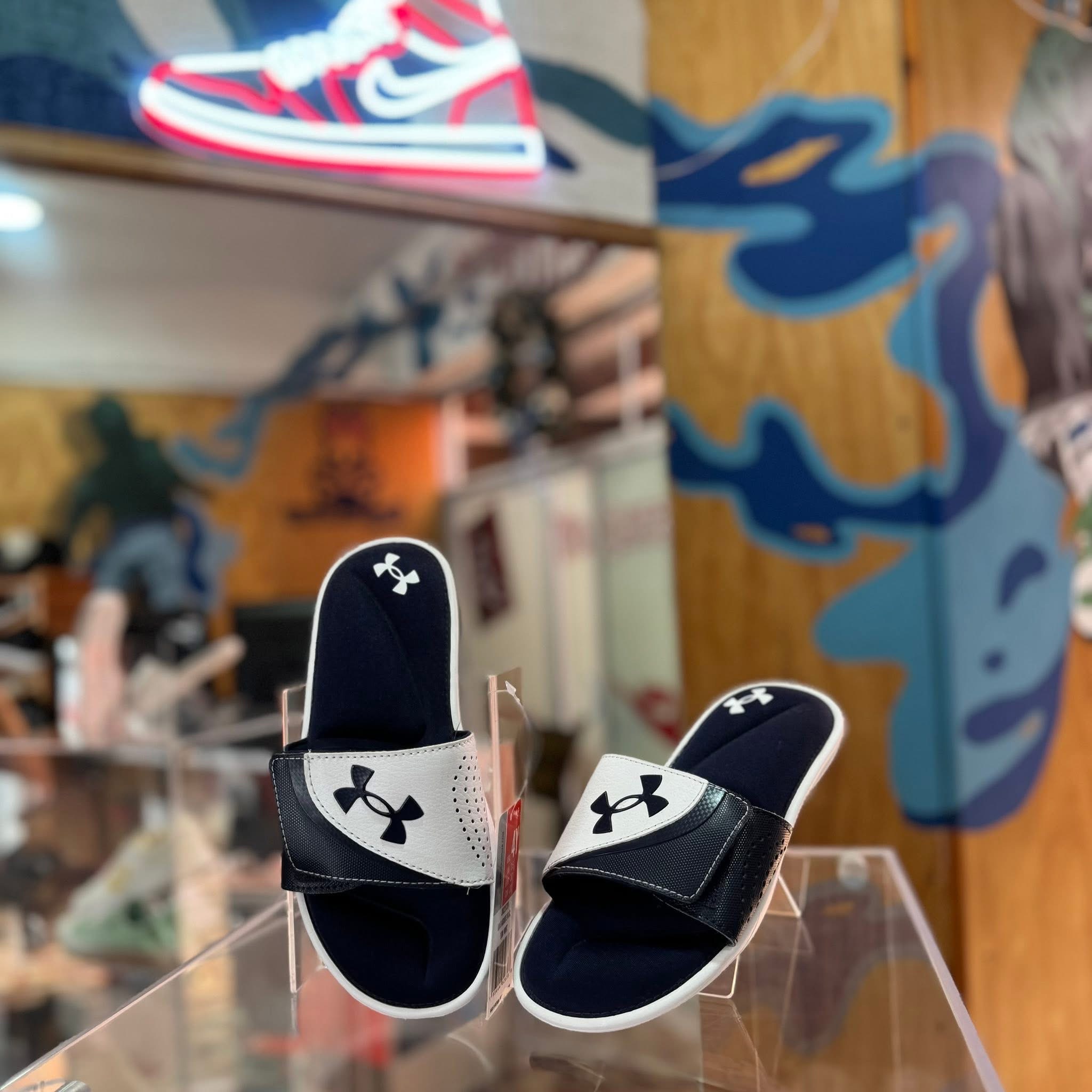 Sandalia under armour