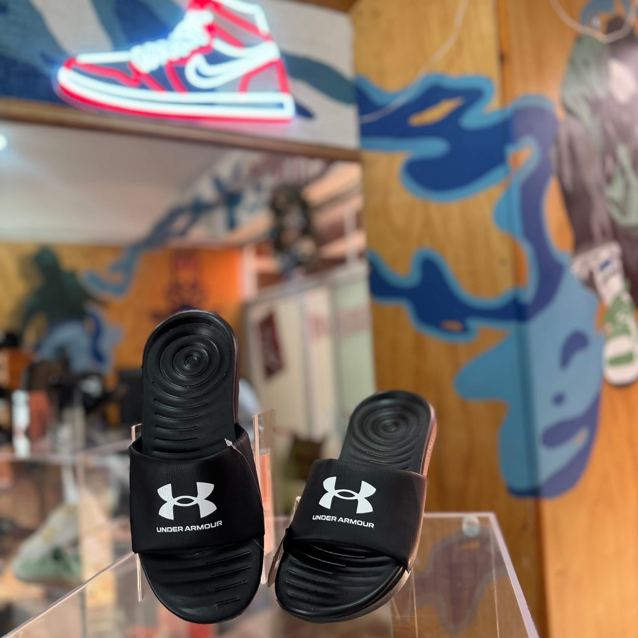 Sandalia under armour